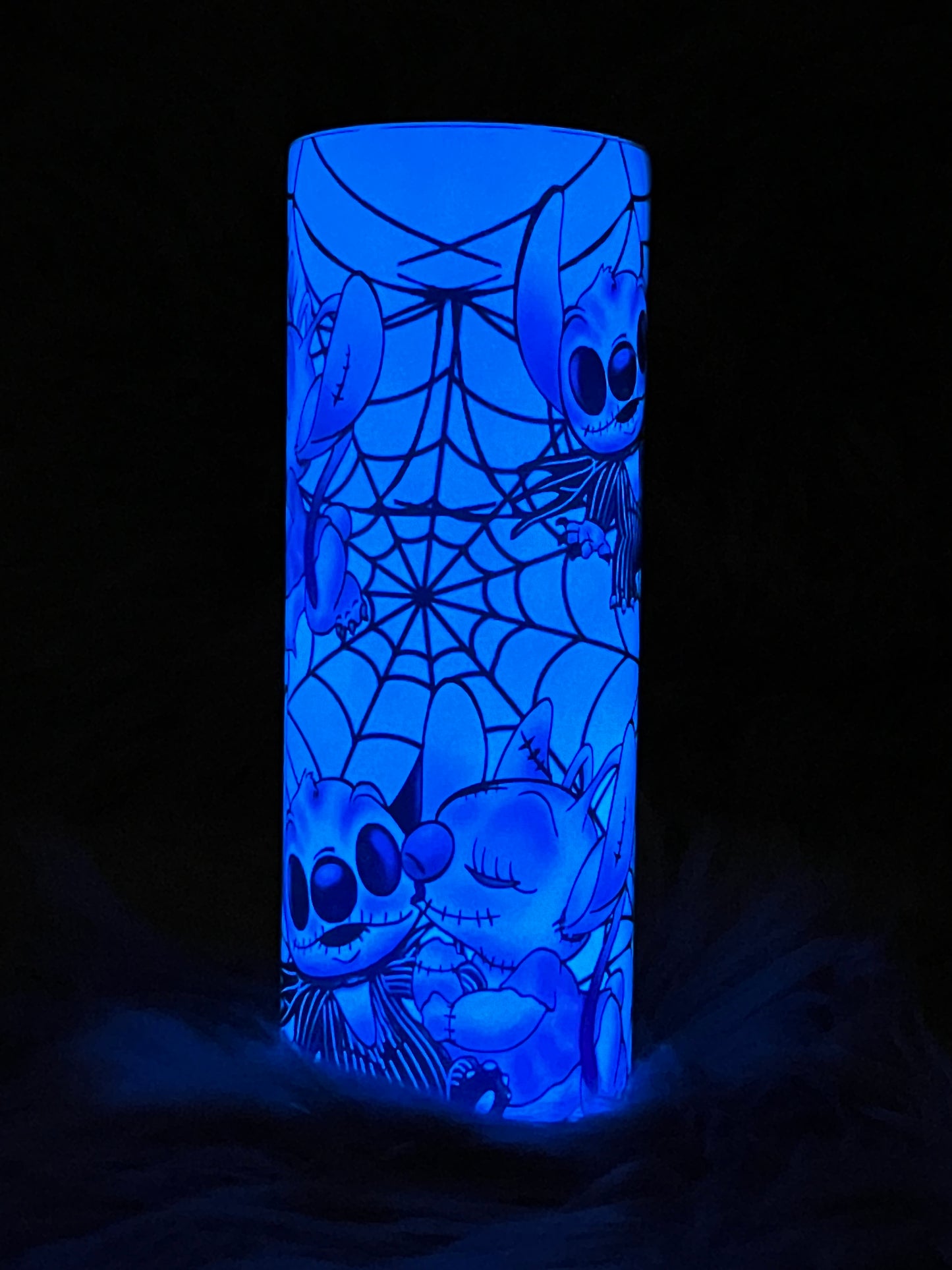Glow in te dark Steinless steel Spiderman Tumbler. - Arts & Crafts